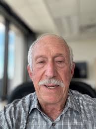 Jeffrey Freund's Instagram, Twitter & Facebook