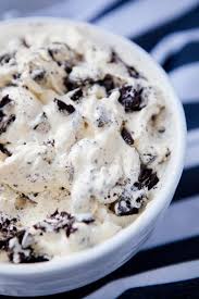 Cookies Cream Eis Und Von Der Sache Mit Den Kuchengeraten Kuechenchaotin Lois Recettesdedesserts En 2020 Biscuits A La Creme Dessert Recette Entremet