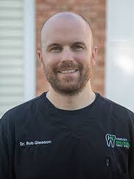 Philip Rausch's Instagram, Twitter & Facebook