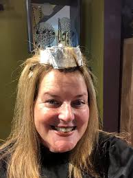 Karen Struble & I doing each others hair! The hairstylist exchange ... it's  how we do it😉😂💇🏼‍♀️