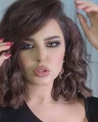 chadanofficial publico en su perfil de instagram دايما الاسود يفوز my favorite فستان shadow to wear عطر الجسم lauramercier رقمه instagram