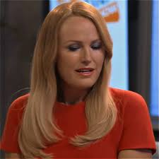 marta belmonte como monica baez en los favoritos de midas (uno de mis  personajes favoritos de marta, tbh)