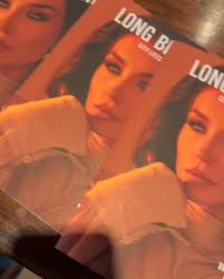 Meet Bev Fowler & Jordan Cashman, the mother-daughter duo behind Summer At  Sage, a Portsmouth design studio where creativity and craftsmanship come  together. Their “Endless Summer” aesthetic blends modern coastal elegance  with