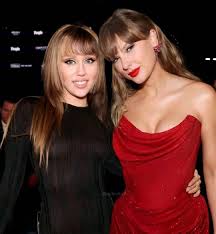 Whatever happened between Miley Cyrus & Taylor Swift still remains the  biggest mystery in pop culture but I love you both and Selena Gomez  #mileycyrus #taylorswift