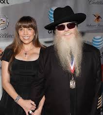 The band confirmed the tragic news of hills' death. Doapthiqmtt8zm