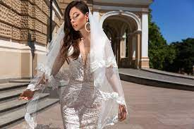 Check spelling or type a new query. Traumhaft Schone Brautkleider Fur Stuttgart Erklarung Der Stilrichtungen Happy Bride De We Love Happy Brides Verkauf Vermietung
