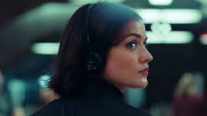 Jane Penny's Instagram, Twitter & Facebook