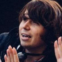 Michael Gallagher 🛸 (@TotallySketch)