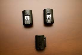 The cactus wireless flash transceiver v6 comes loaded with profiles for 30 models of flash gun from the individual guns can be set to operate at fractions of their own gn or all guns in use can be the v6 can also operate as a remote trigger for the camera, and can act as a 'bridge' between the. Cactus Wireless Flash Trigger Set V4 Quicoto Blog Fotografia