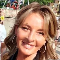 400+ "Boß" profiles