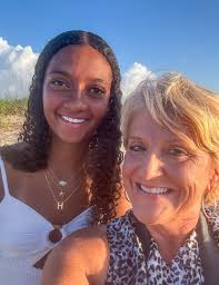 I got to see this beauty tonight. I can't believe how fast time goes. I  love her just as much today as I did when she was in fifth grade. 💕