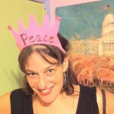 Amy Melrose's Instagram, Twitter & Facebook