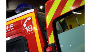 Le service est administré par le. Faits Divers Essonne Une Ecole Ravagee Par Un Incendie La Nuit De Noel
