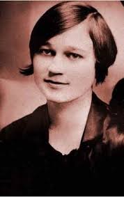 Thalia Wade Beach (1905-1946)