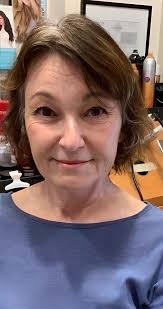 Short haircut for older Ladies