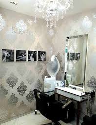 Whether you need a regular trim or a haircut to revamp your look, we found the best tried & tested hair stylists in delhi for both men and women. Top 20 Hair Salons In Delhi You Should Try Out This Year