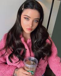 Discovered By Lookbook Find Images And Videos About Fashion Lookbook And Alllook On We Heart It The App To Sleek Hairstyles Long Dark Hair Hair Inspiration