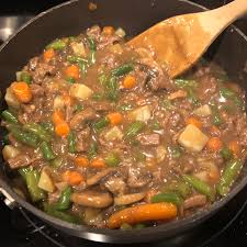 (you may need to do this in batches.) set aside, then brown the kidneys on both sides in the same pan. Steak And Kidney Pie I Recipe Allrecipes