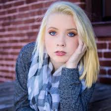 Kristin Fuller's Instagram, Twitter & Facebook