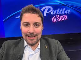 Sarà una Pontida contro la violenza, per la libertà di pensiero. Avremo la  testimonianza di Jackie Eubanks, una ragazza che ha lavorato per Charlie  Kirk. E poi Matteo Salvini, Roberto Vannacci, Giuseppe