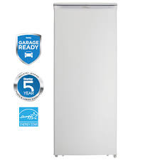 Free delivery and returns on ebay plus items for plus members. Dufm085a4wdd Danby Designer 8 5 Cu Ft Upright Freezer En