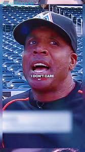 Barry Bonds Bat Flip