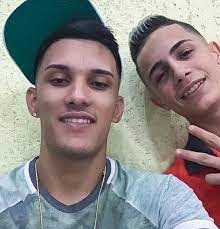 Mc hariel é cantor de funk e apesar de estar começando a ganhar fama só agora, ele já tem milhões de seguidores nas suas redes sociais, e está lotando as casas de shows por onde ele se apresenta. Facebook