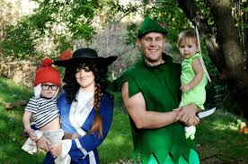 Costume de squelette pour halloween adulte. Costume D Halloween Pour Enfants Et Adultes Inspires Par Les Films Disney