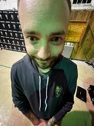 lizzie hunter (@lizziehunter928)