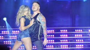 _ federico bal ♥ _ laurita fernández ♥ {22/01/18 los conocí❤} gracias por los 20k ❤ sueño 25k #balfer. Laurita Fernandez Actresses Bellazon