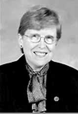 David Kessler, MD, JD, and Elizabeth McAnarney, MD, to receive honorary  degrees at Commencement May 22