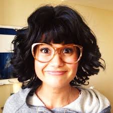 Bachelor's Catherine Gets Geeky Makeunder!