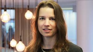 Douglas modernisiert Management