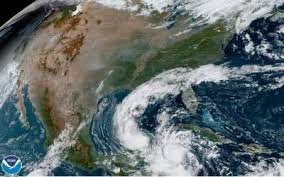 Una alerta de tormenta tropical estaba vigente para la mitad norte de la costa caribeña de la península, abarcando cancún, la riviera maya y otros. Mexico Detecta Tormenta Ana Primer Ciclon De La Temporada En El Golfo El Sol De Mexico Noticias Deportes Gossip Columnas