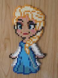 Elza La Reine Des Neiges Pixel Art Perler Bead Disney Perler Bead Art Bead Art