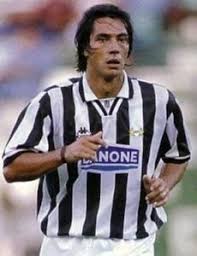 Born 30 august 1970) is a portuguese football manager and former professional player who played as. Paulo Sousa Paulo Manuel Carvalho Sousa