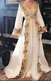 Pin By Mbarki Abdellah On Abaya Kaftan Life Moroccan Dress Dresses Fashion