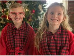 Photo dump #2 of the Zest legacy family! Few days after Noah was ...