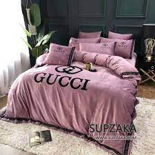 グッチ 布団カバーセット 4点 gucci 掛け布団カバー ベッドシーツ 枕カバー ダブル クィーンサイズ ブランド寝具 水晶絨製 ふわふわ 暖かい 刺繍入り おしゃれ 高級 秋冬用 インテリア品 bedding sets bed affordable comforter