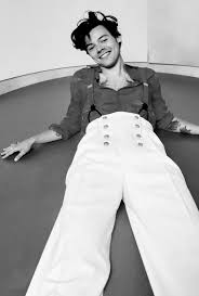 Aesthetic Harry Styles Black And White Poster My Happy Place Hstylesgallery Harry Styles For Fine Line Harry Styles Photos Harry Styles Poster Harry Styles Face