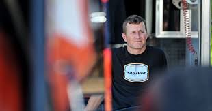 How are they doing in qualifying and have they led any laps during the race? Ex Nascar Driver Kasey Kahne Enjoys Racing With World Of Outlaws