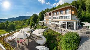 Check spelling or type a new query. Deggendorf Zimmer Mit Halbpension Bayerischer Wald Sporthotel Landhotel