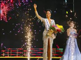 Đại diện việt nam h'hen niê ngay từ những phần thi đầu tiên đã thể hiện bản lĩnh; Hanh Trinh Ä'ang Kinh Ngáº¡c Cá»§a H Hen Nie Tá»« Co Gai E Ä'e Ngheo Kho Ä'áº¿n Hoa Háº­u Hoan VÅ© Tháº¿ Giá»›i