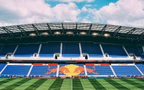 Featuring a partial transparent roof, it is located on the waterfront in the riverbend district of harrison across the passaic river from newark and approximately 7 miles. Herunterladen Hintergrundbild Red Bull Arena 4k Mls Leeres Stadion Fussball Fussball Stadion Der New York Red Bulls Stadion Usa New Jersey Amerikanische Stadien New York Red Bulls Fc Fur Desktop Kostenlos Hintergrundbilder Fur