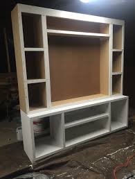 However, this is a complicated project that will take you a weekend to complete, and it's more suitable for someone with experience in woodworking. Diy Entertainment Center Plans Novocom Top