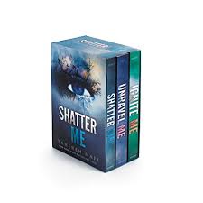 Click here to get shatter me by tahereh mafi. Shatter Me Series Box Set Shatter Me Unravel Me Ignite Me Mafi Tahereh Amazon De Bucher