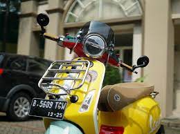 Check spelling or type a new query. Sering Ketinggalan Saat Sunmori Awkarin Jejali Part Racing Di Vespa Mahalnya