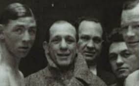 Hello everyone out there. My name is Stephen (not Steve, Stevie or even  Steffan just plain Stephen) born Stephen Frederick Volante 24th of August  1949 in Finsbury Park (no not The Park)