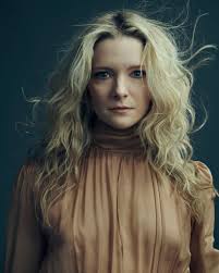 Morfydd Clark - Free pics, galleries & more at Babepedia