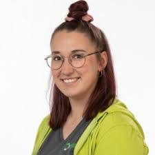 Julia Kasper's Instagram, Twitter & Facebook